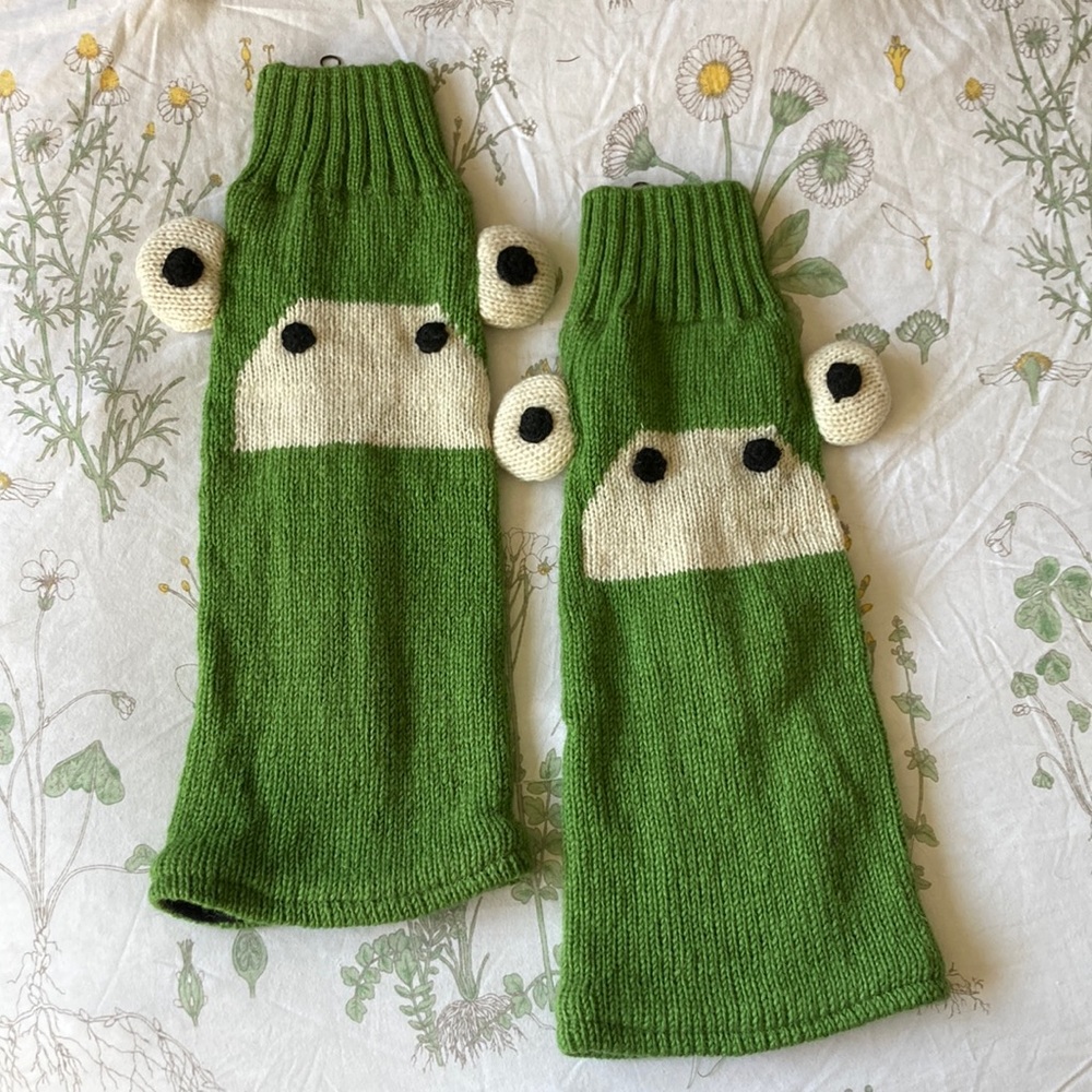 Adorable Wool Frog/Monster Leg Warmers